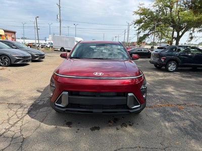 2027 Hyundai KONA SE
