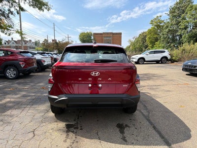 2027 Hyundai KONA SE