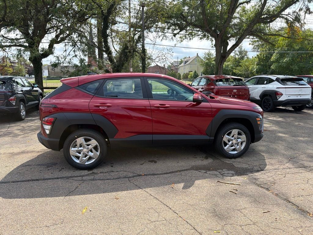 2027 Hyundai KONA SE