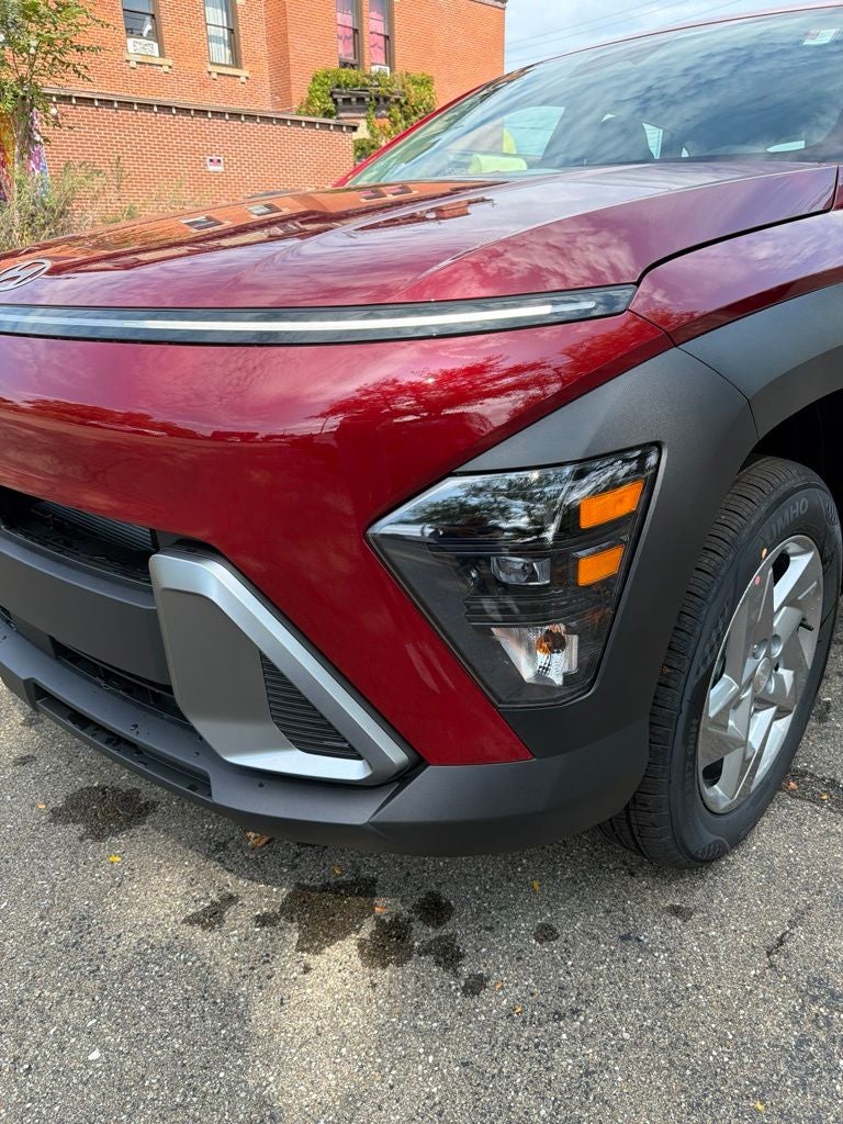 2027 Hyundai KONA SE