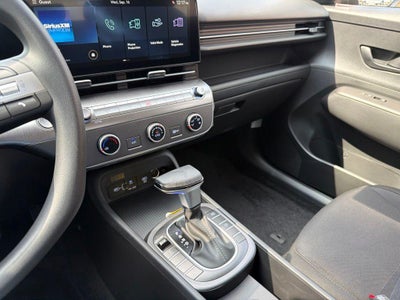 2027 Hyundai KONA SE