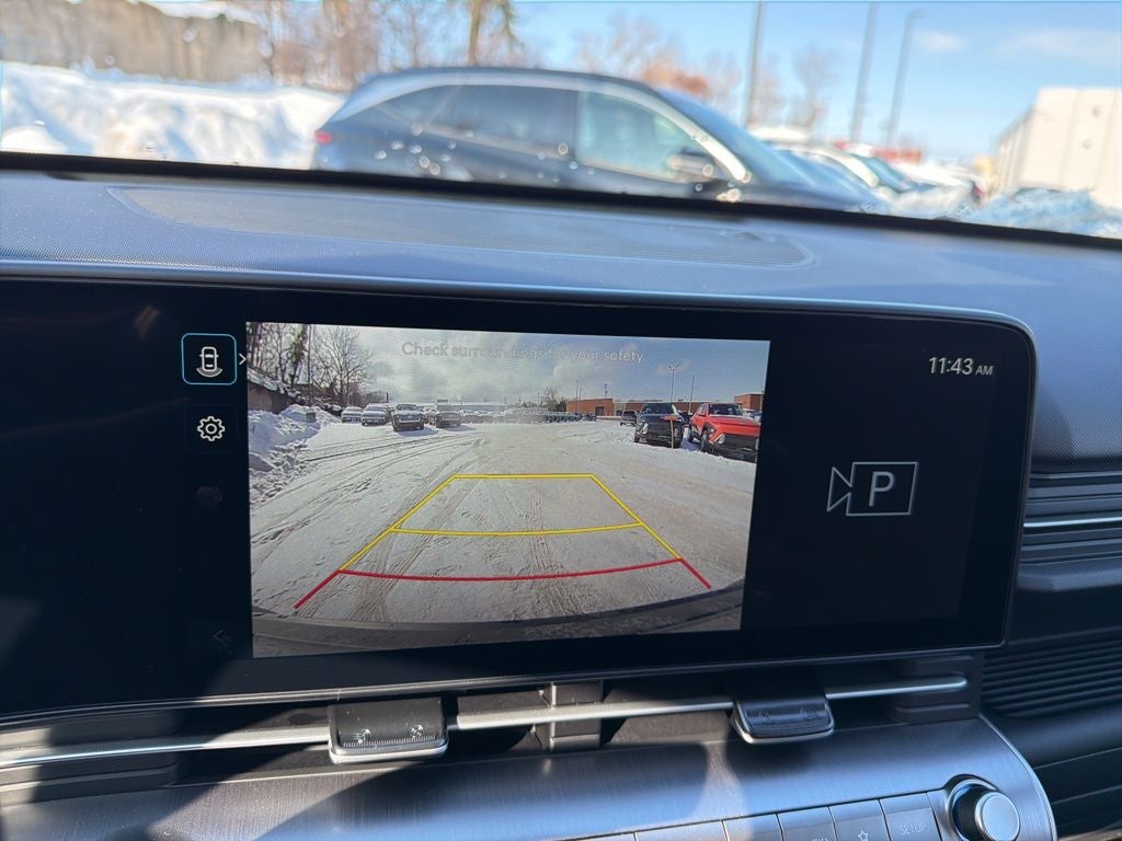 2026 Hyundai KONA SE