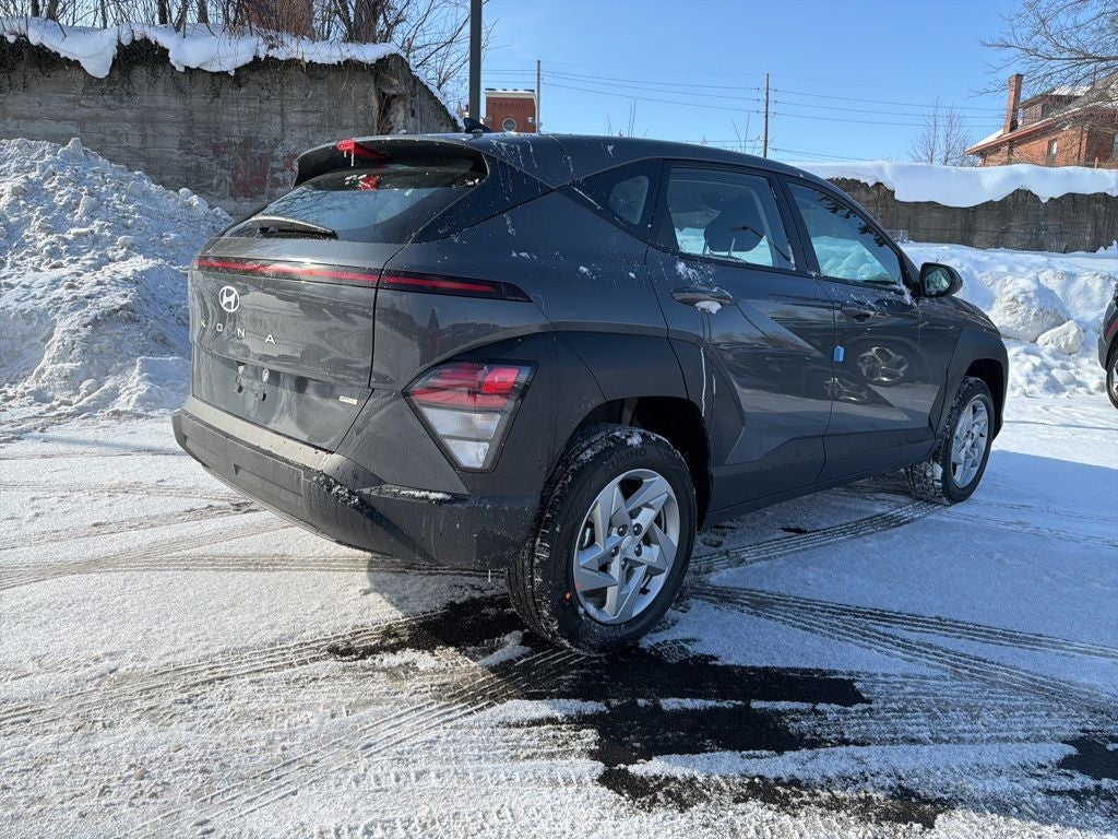 2026 Hyundai KONA SE