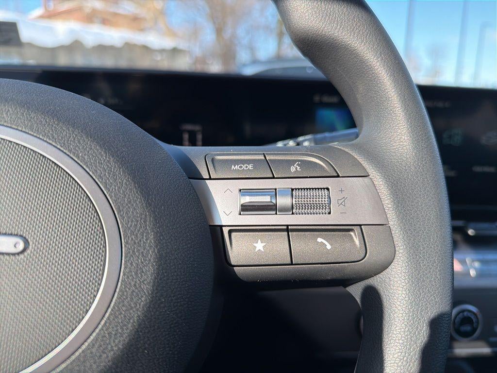 2026 Hyundai KONA SE