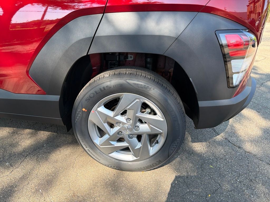 2027 Hyundai KONA SE