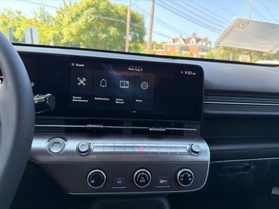 2027 Hyundai KONA SE