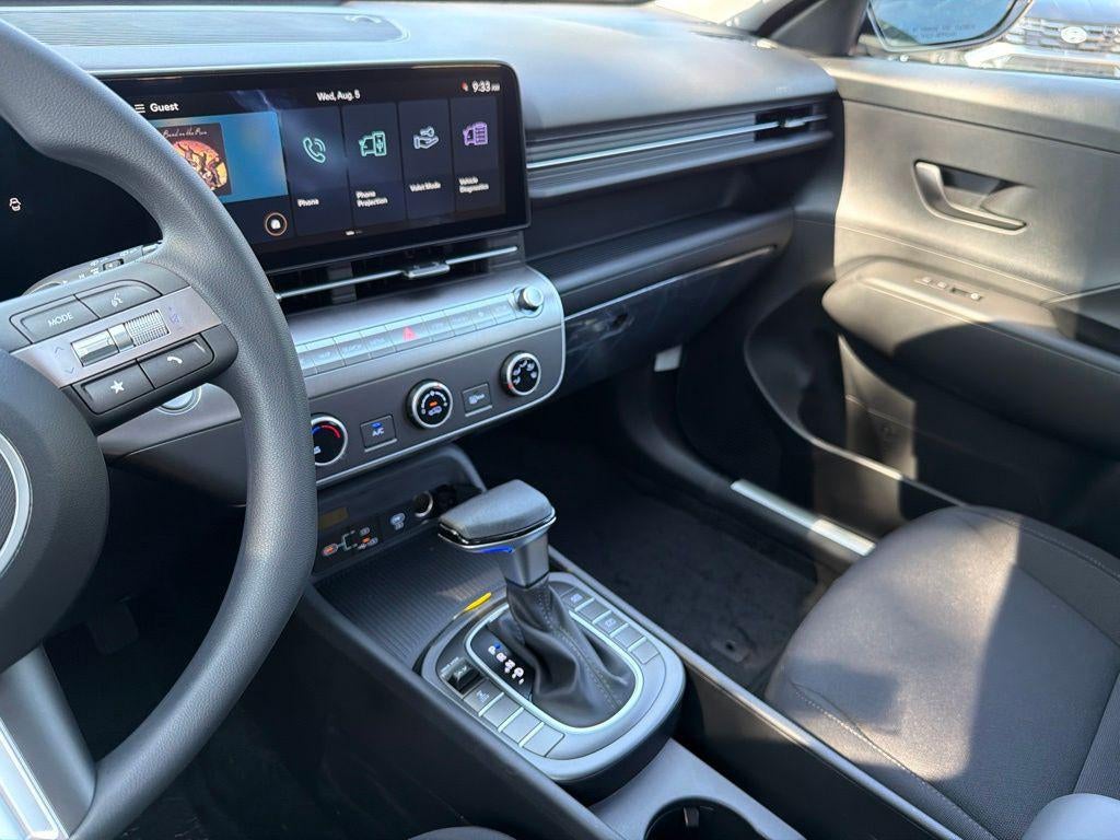 2027 Hyundai KONA SE