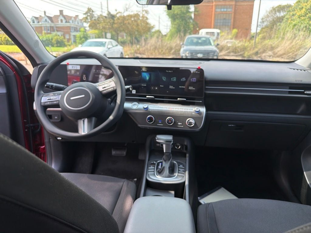 2027 Hyundai KONA SE
