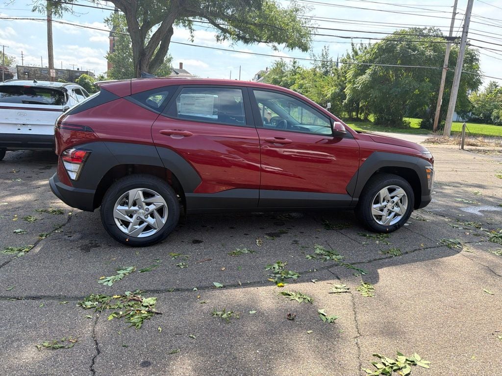2027 Hyundai KONA SE