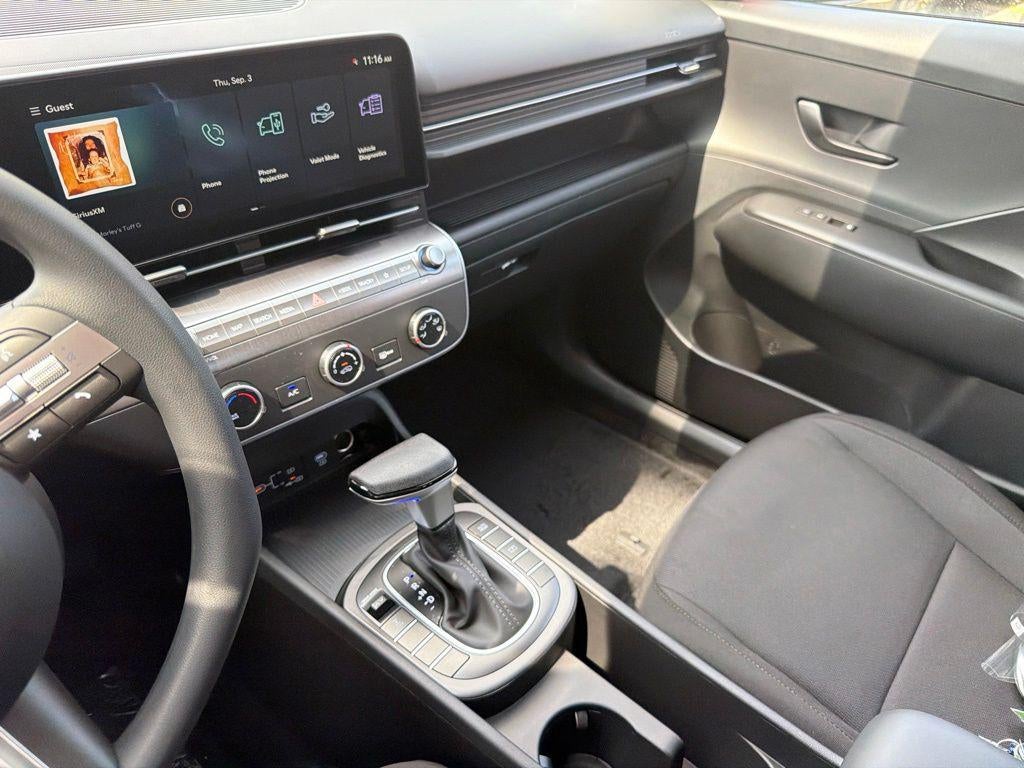 2027 Hyundai KONA SE