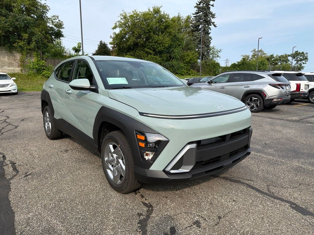 2027 Hyundai KONA SE