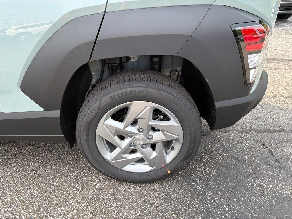 2027 Hyundai KONA SE