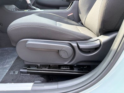 2027 Hyundai KONA SE