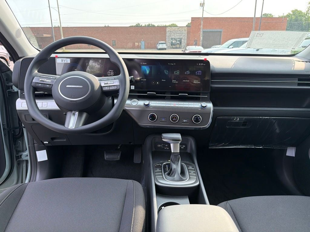 2027 Hyundai KONA SE