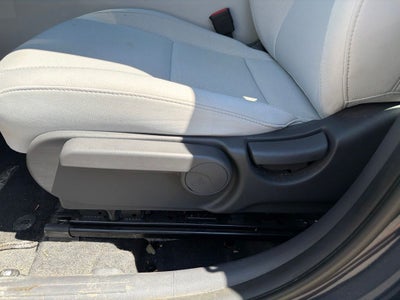2025 Hyundai KONA SE