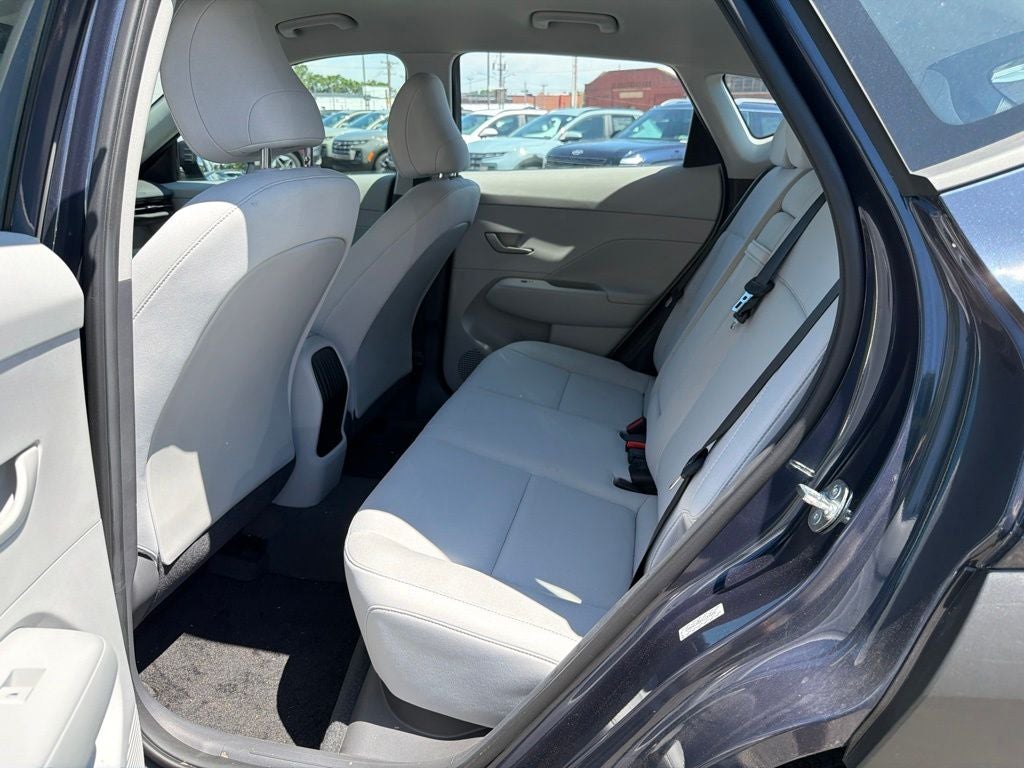 2025 Hyundai KONA SE