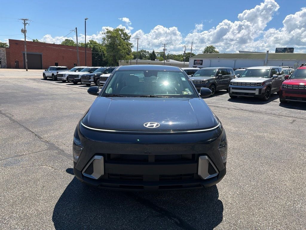 2025 Hyundai KONA SE