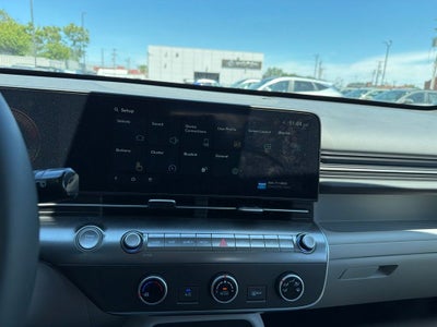 2025 Hyundai KONA SE