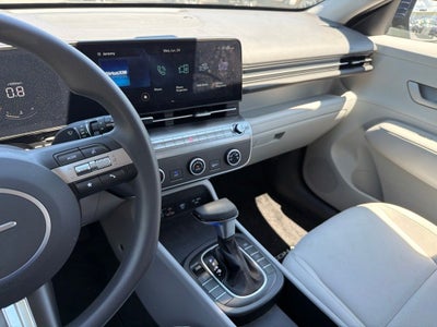 2025 Hyundai KONA SE