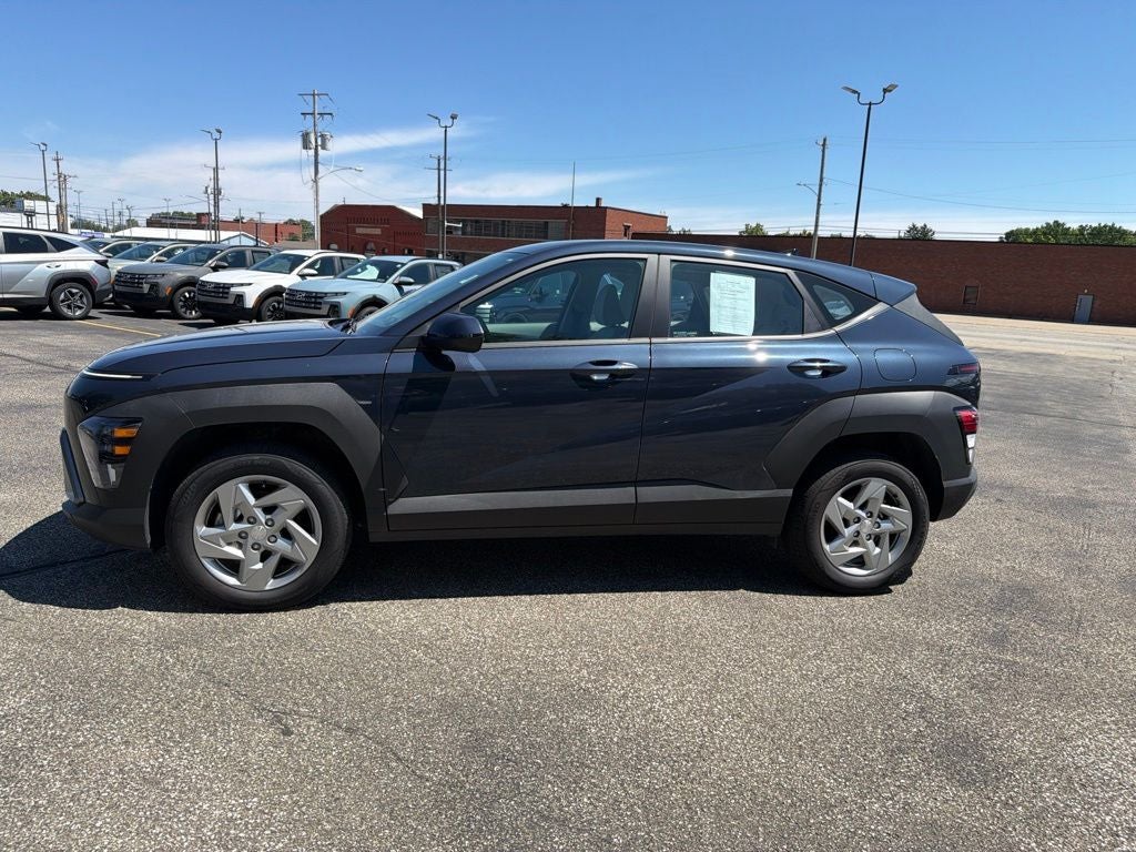 2025 Hyundai KONA SE