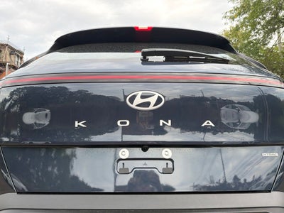 2027 Hyundai KONA SE