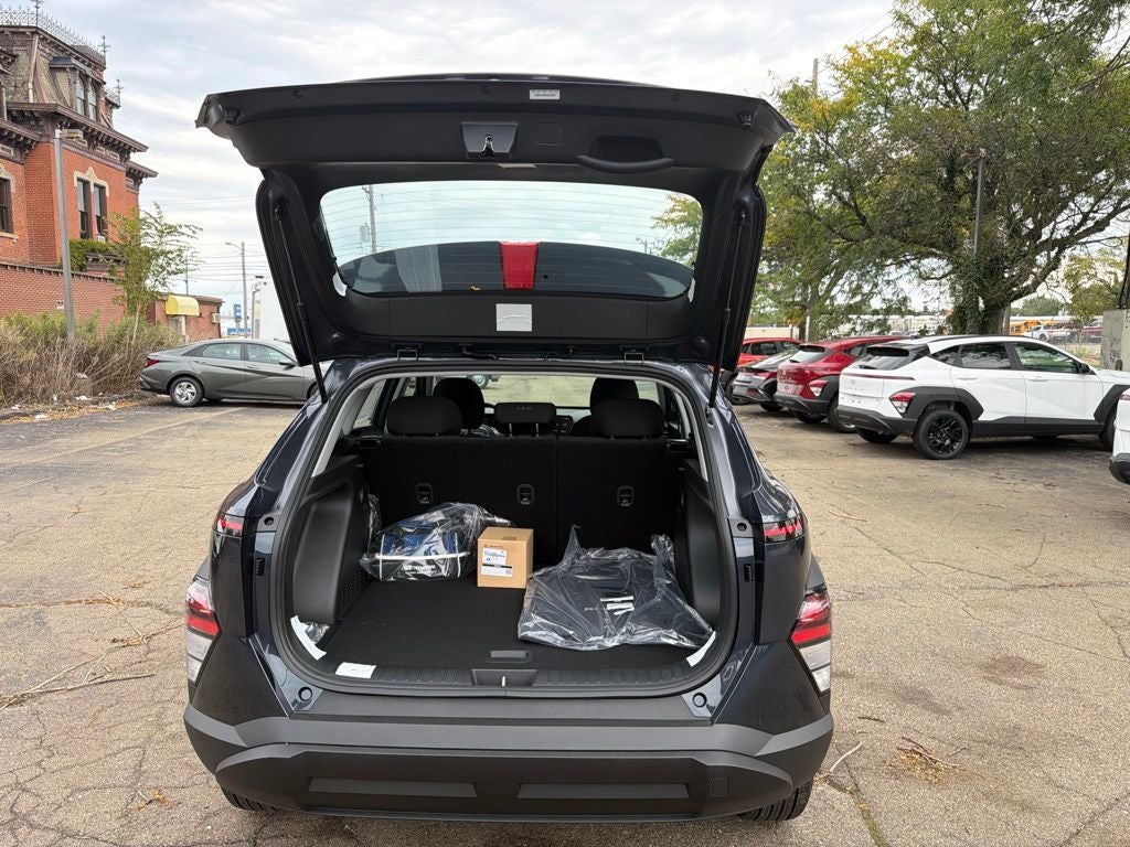 2027 Hyundai KONA SE