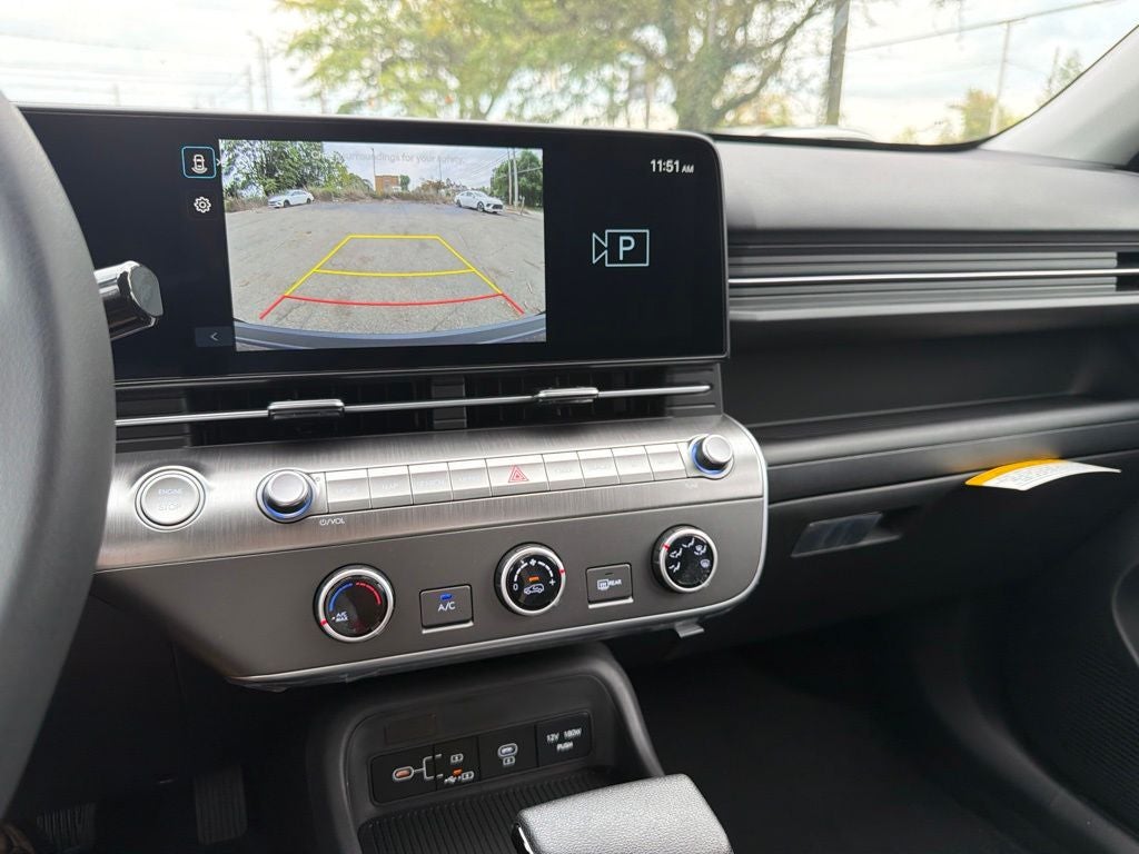 2027 Hyundai KONA SE