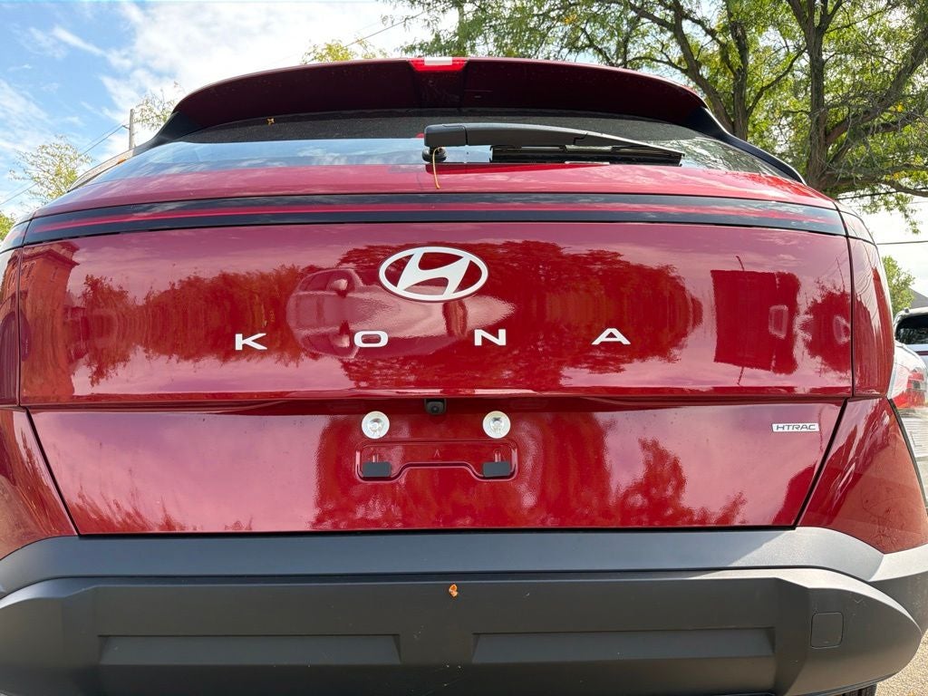 2027 Hyundai KONA SE