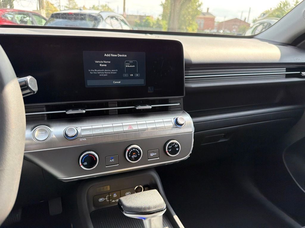 2027 Hyundai KONA SE