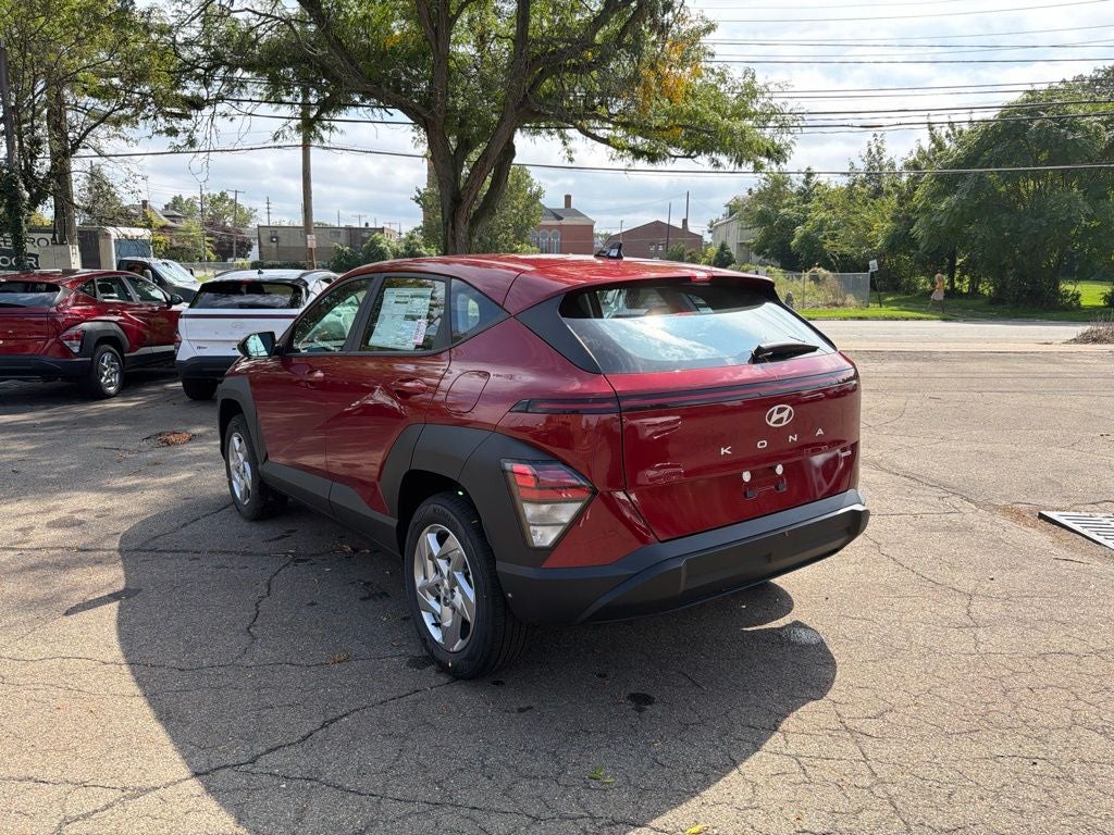 2027 Hyundai KONA SE