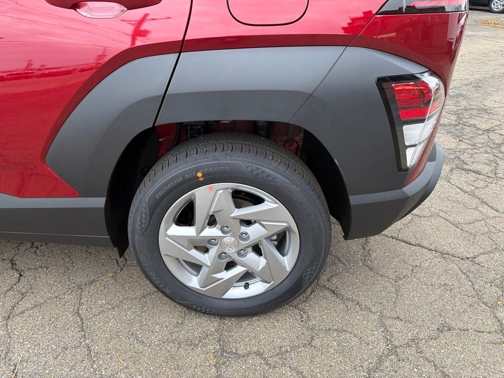 2027 Hyundai KONA SE