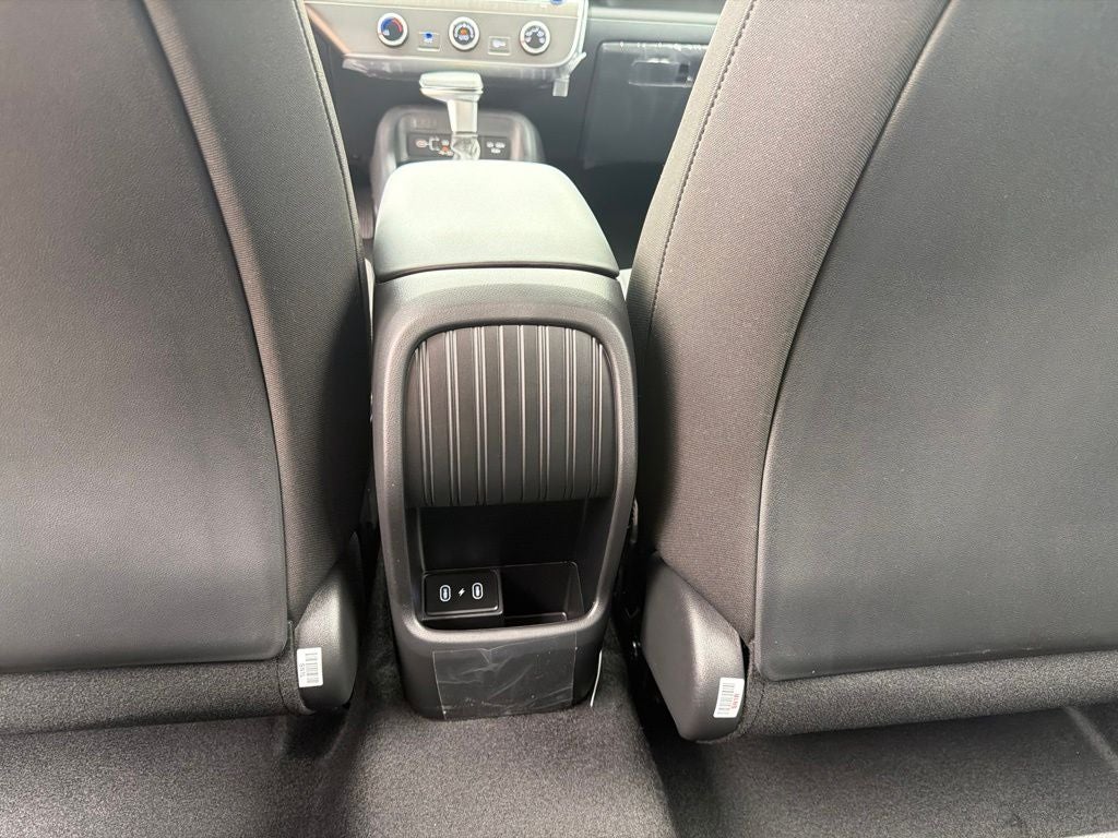 2027 Hyundai KONA SE