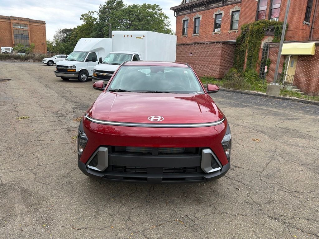 2027 Hyundai KONA SE