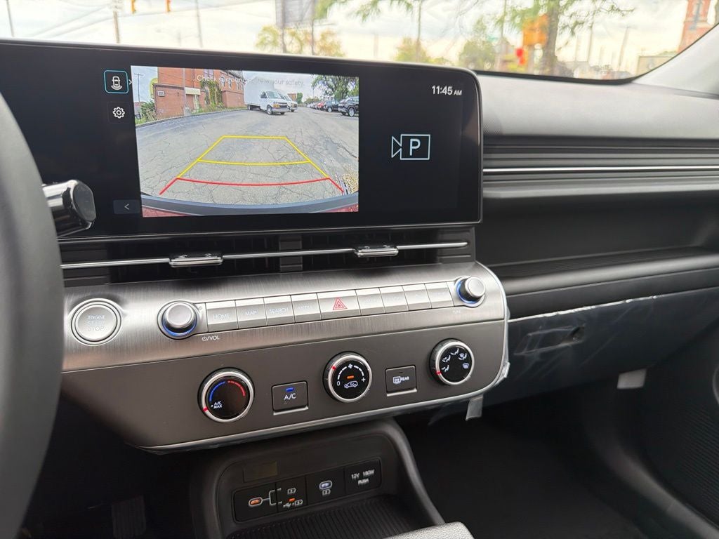 2027 Hyundai KONA SE