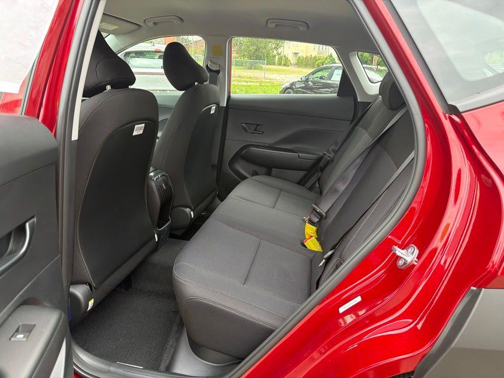 2027 Hyundai KONA SE