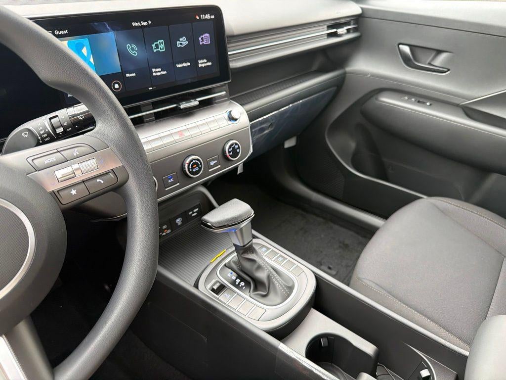 2027 Hyundai KONA SE