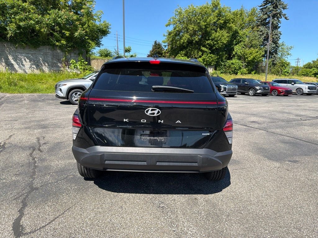 2024 Hyundai KONA SEL