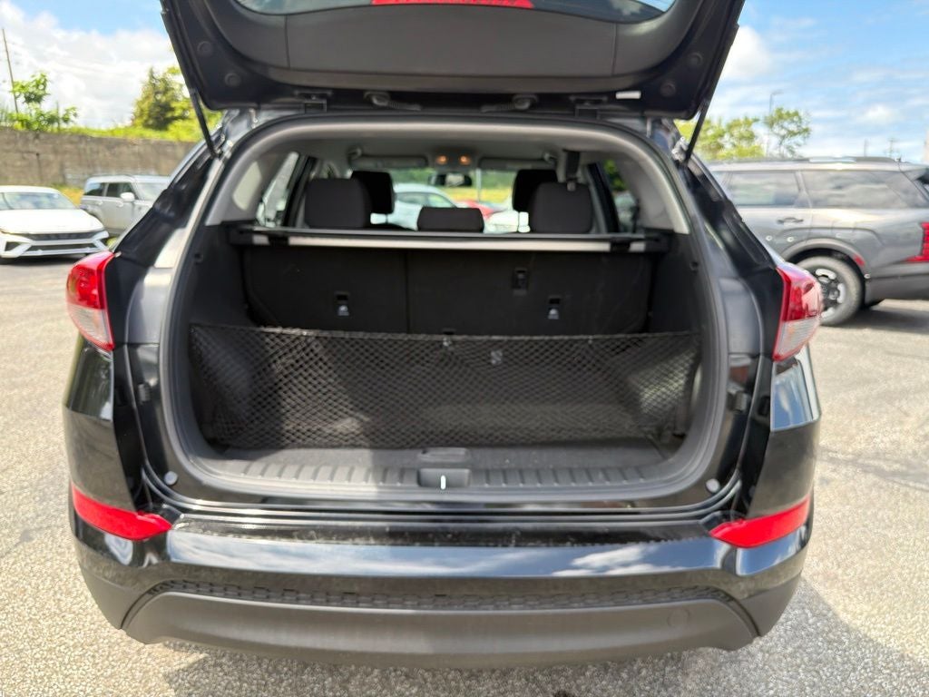 2018 Hyundai TUCSON SE