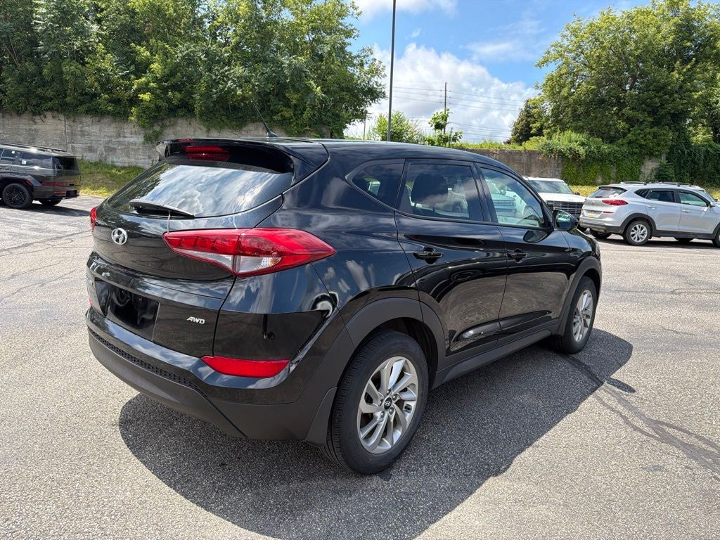 2018 Hyundai TUCSON SE