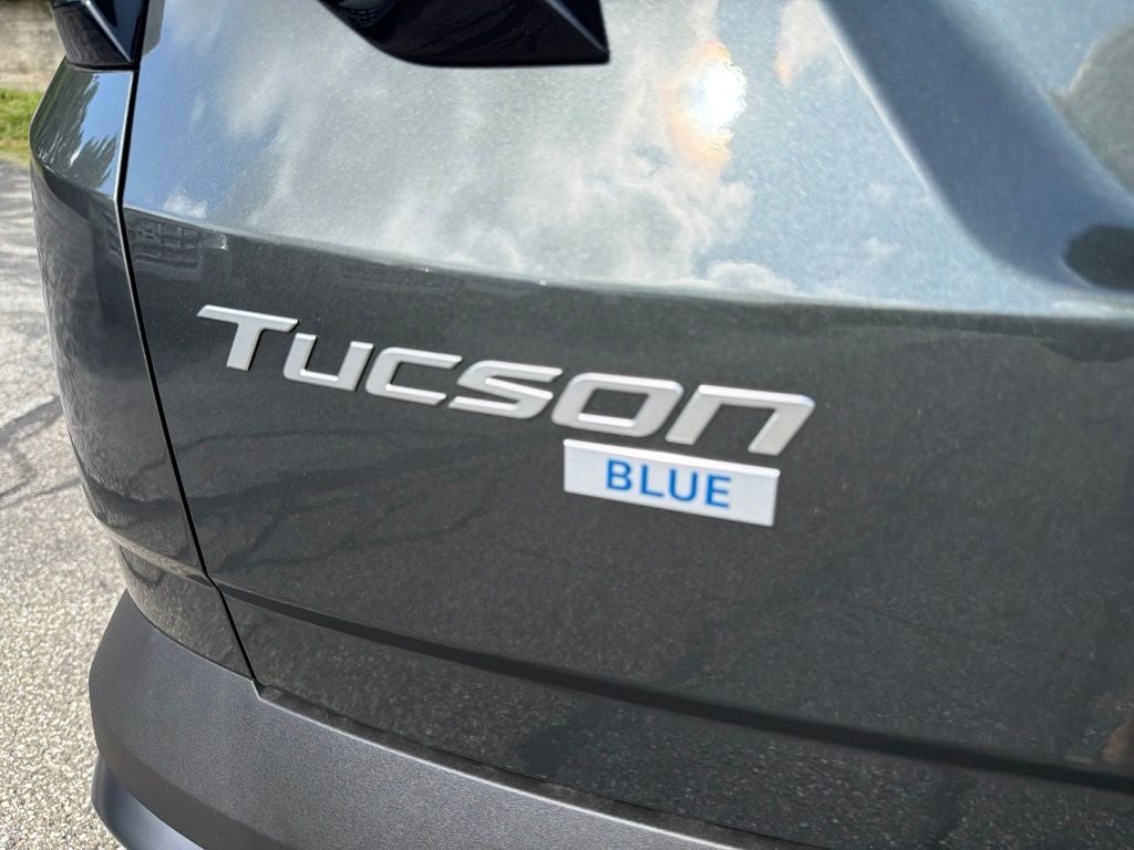 2026 Hyundai TUCSON HYBRID Blue SE