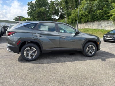 2026 Hyundai TUCSON HYBRID Blue SE