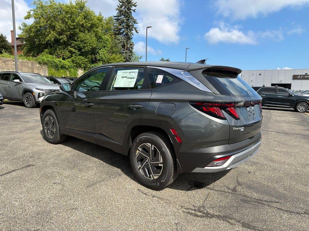 2026 Hyundai TUCSON HYBRID Blue SE