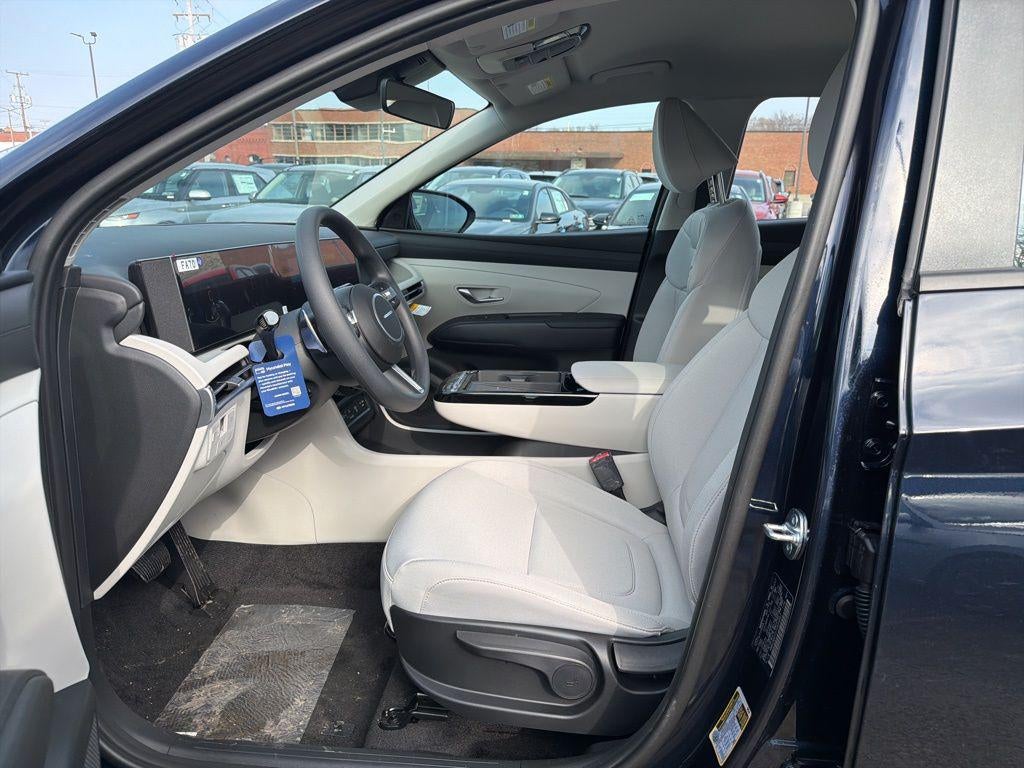 2026 Hyundai TUCSON HYBRID Blue SE