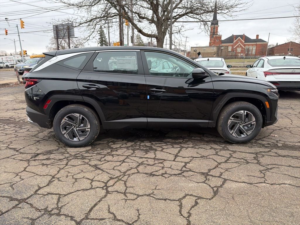 2026 Hyundai TUCSON HYBRID Blue SE