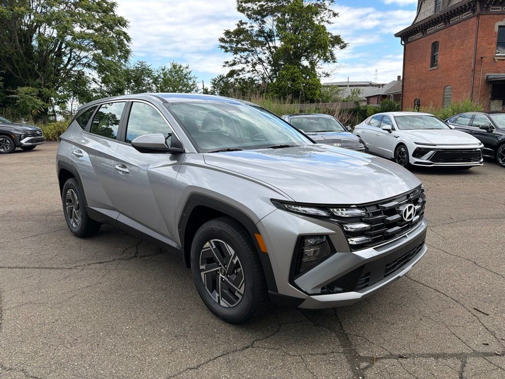 2026 Hyundai TUCSON HYBRID Blue SE
