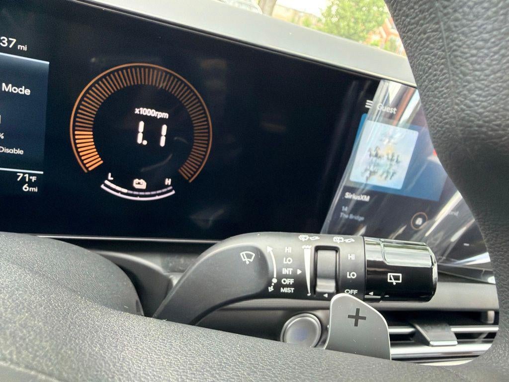 2026 Hyundai TUCSON HYBRID Blue SE