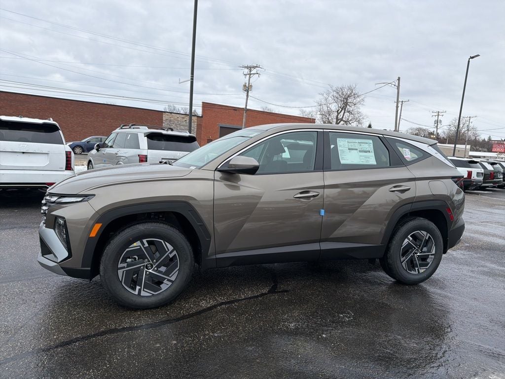 2026 Hyundai TUCSON HYBRID Blue SE