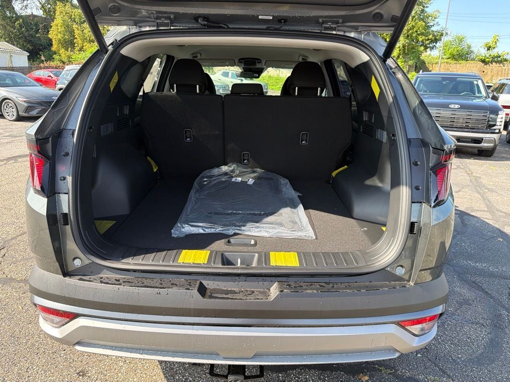2026 Hyundai TUCSON HYBRID SEL