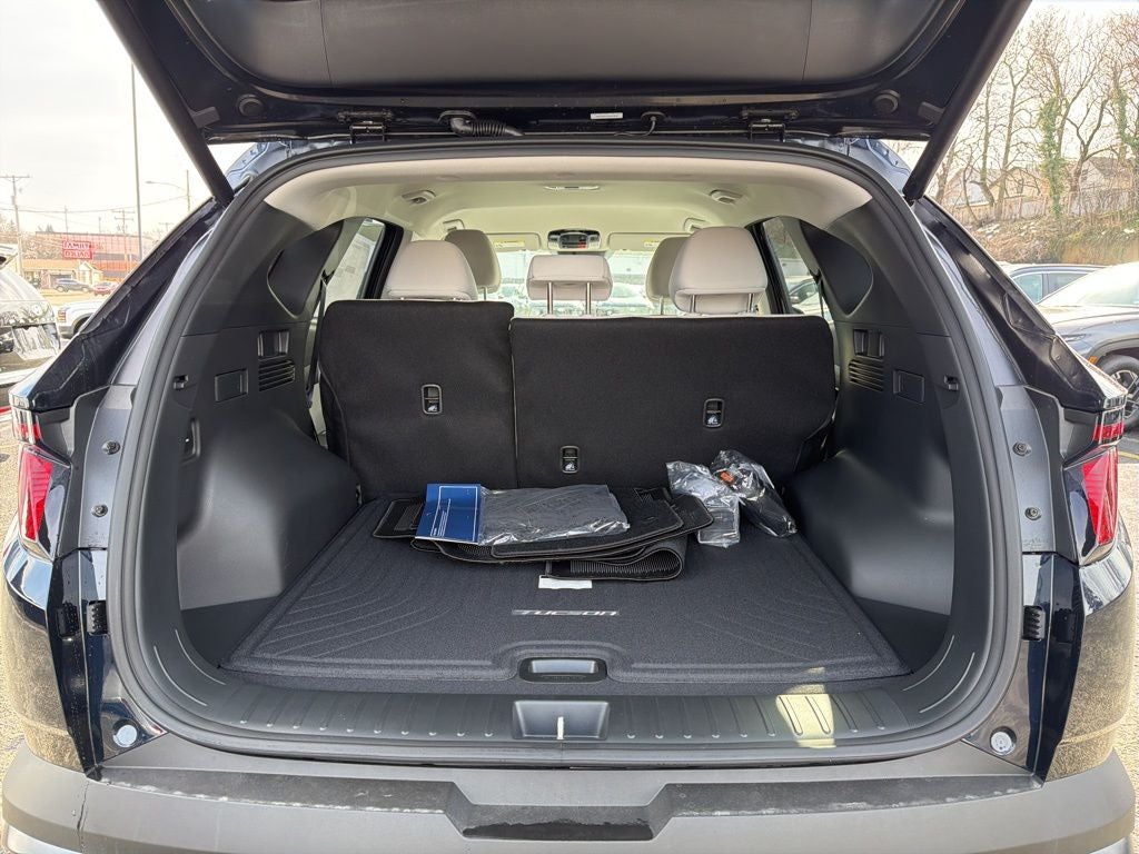 2026 Hyundai TUCSON HYBRID SEL