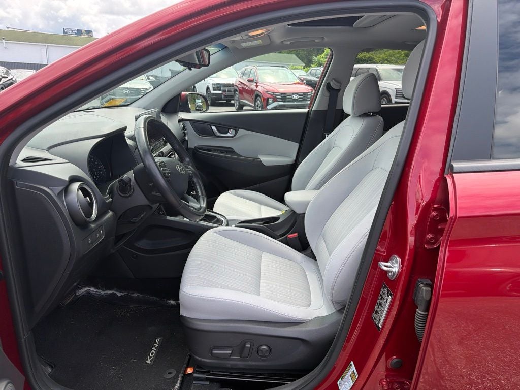 2023 Hyundai KONA SEL